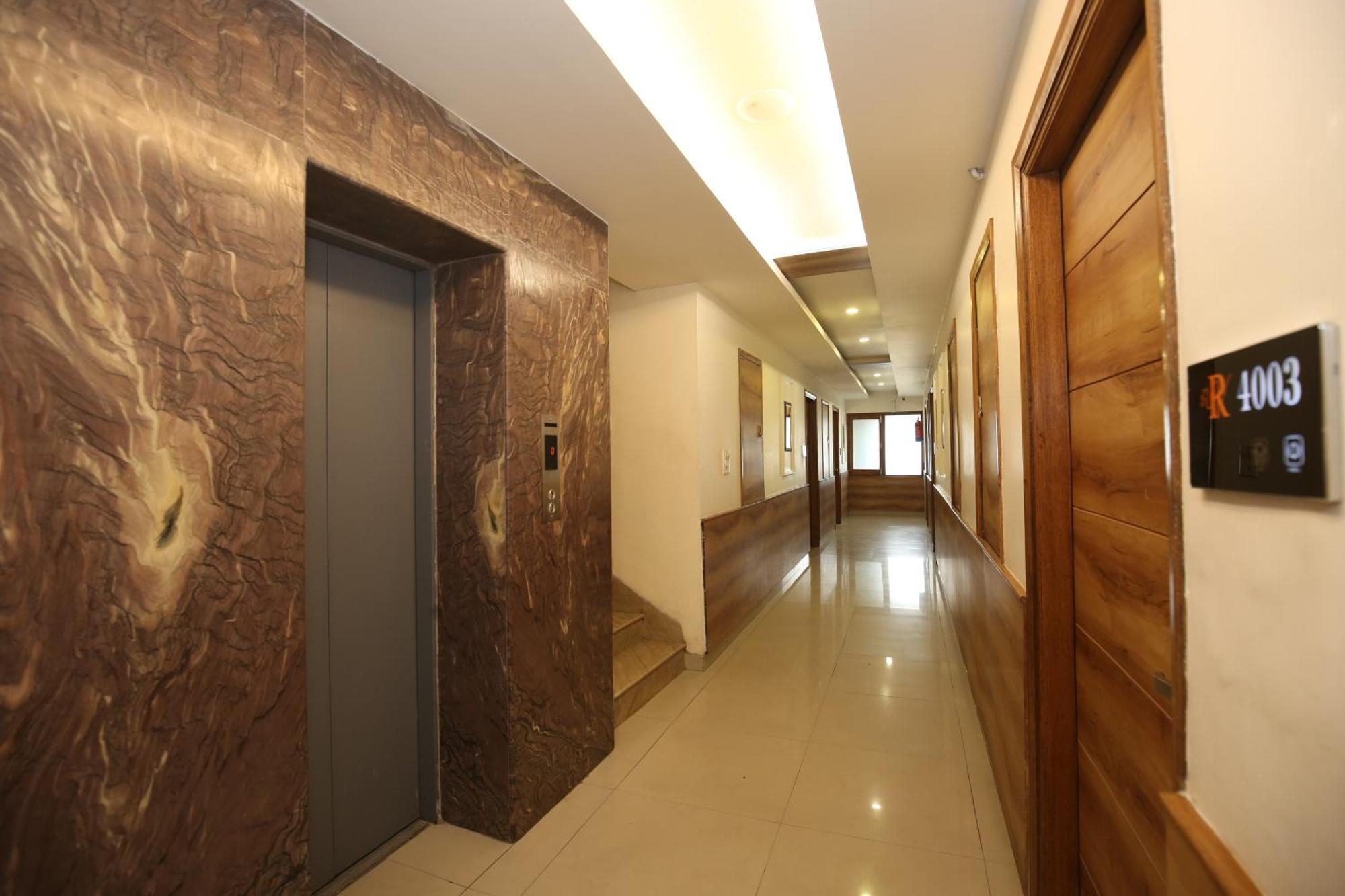 Hotel Rv Regency Амритсар Экстерьер фото